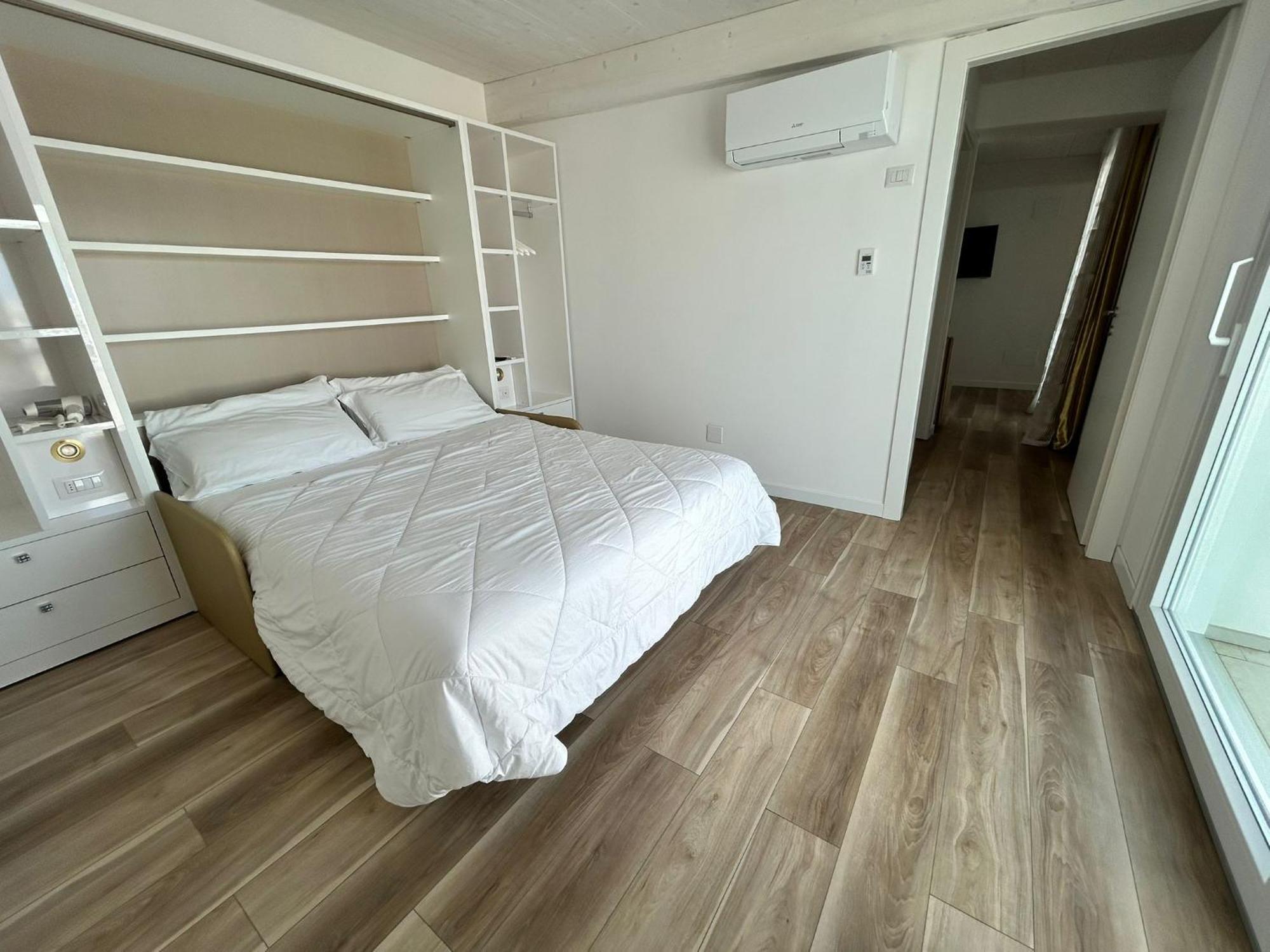 Miami Suite Hotel Bellaria-Igea Marina Exterior foto